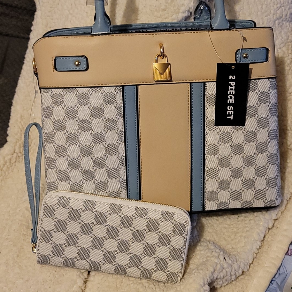 Purse